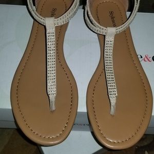 STYLE &CO 6M BRINNASND FLATS